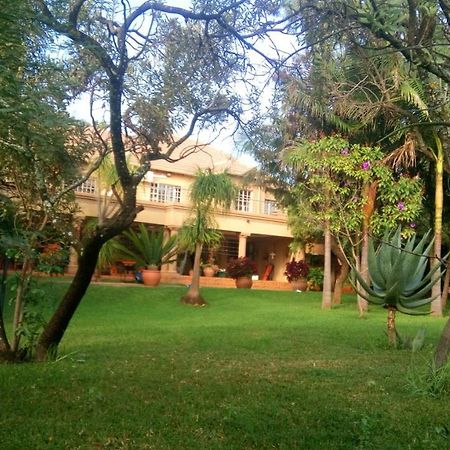Suikerbosrant Sleep And Go Bed & Breakfast พริทอเรีย ภายนอก รูปภาพ