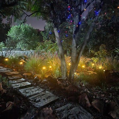 Suikerbosrant Sleep And Go Bed & Breakfast พริทอเรีย ภายนอก รูปภาพ