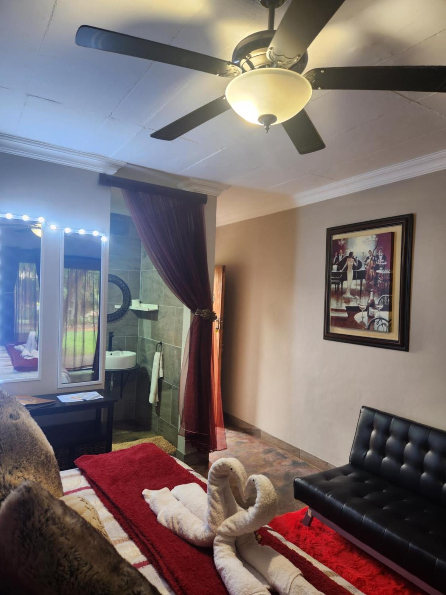 Suikerbosrant Sleep And Go Bed & Breakfast พริทอเรีย ภายนอก รูปภาพ